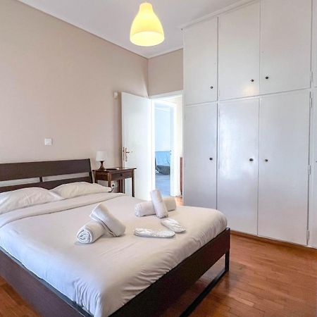 Alimos Sea View Family Apartment Athena Bagian luar foto