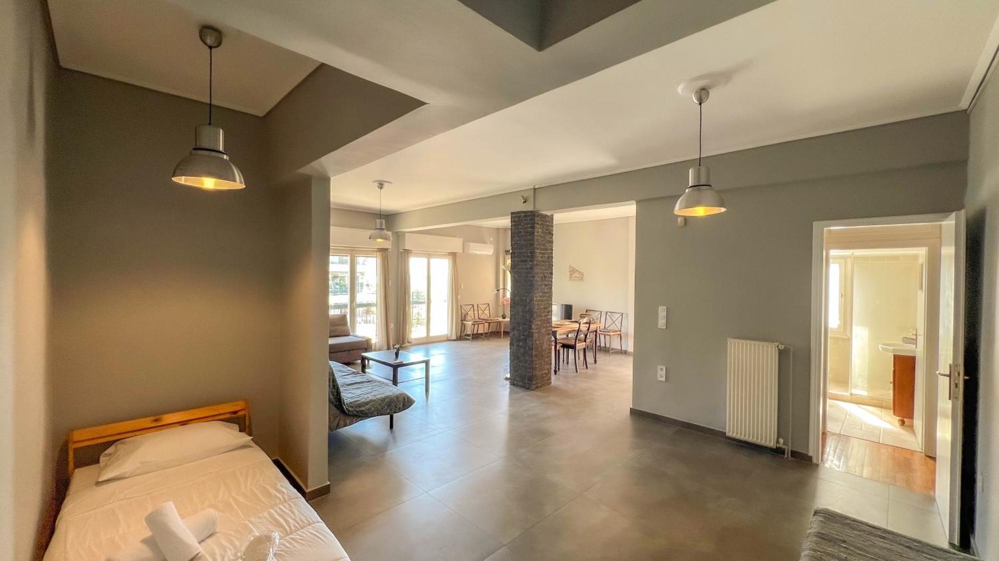 Alimos Sea View Family Apartment Athena Bagian luar foto