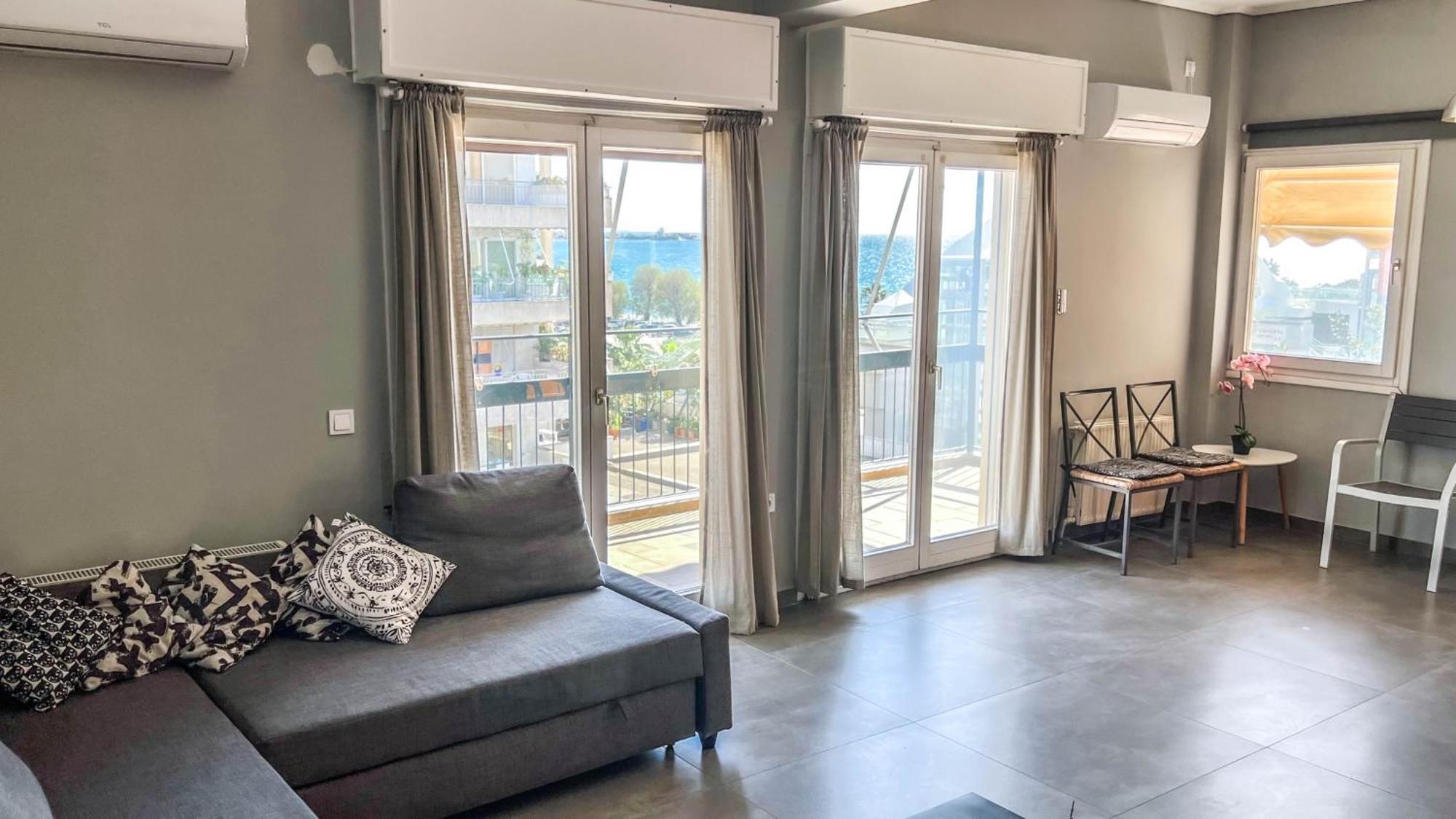 Alimos Sea View Family Apartment Athena Bagian luar foto