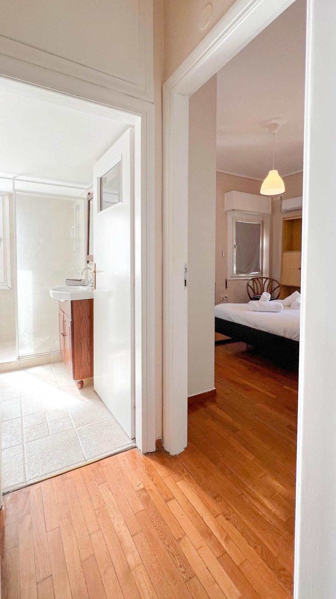 Alimos Sea View Family Apartment Athena Bagian luar foto